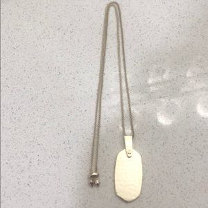 Kendra Scott Inez Long Pendant Necklace in Gold